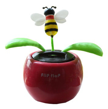 Swingende bij op zonne-energie