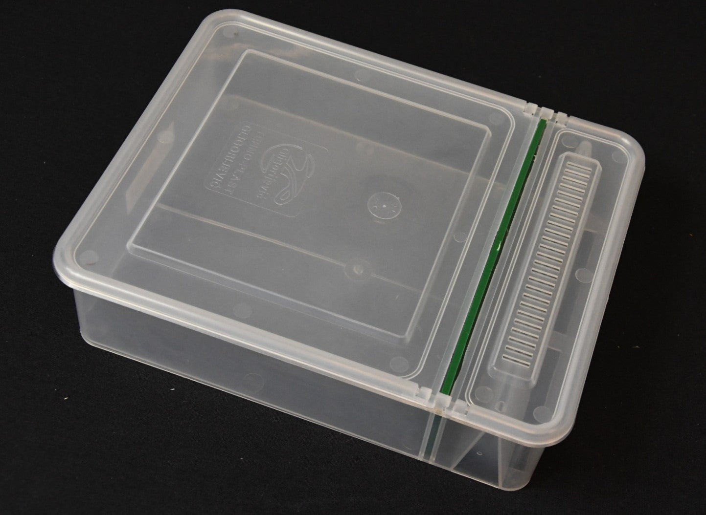 Voerbakje 1;5 liter;Voerbakje 1;5 liter