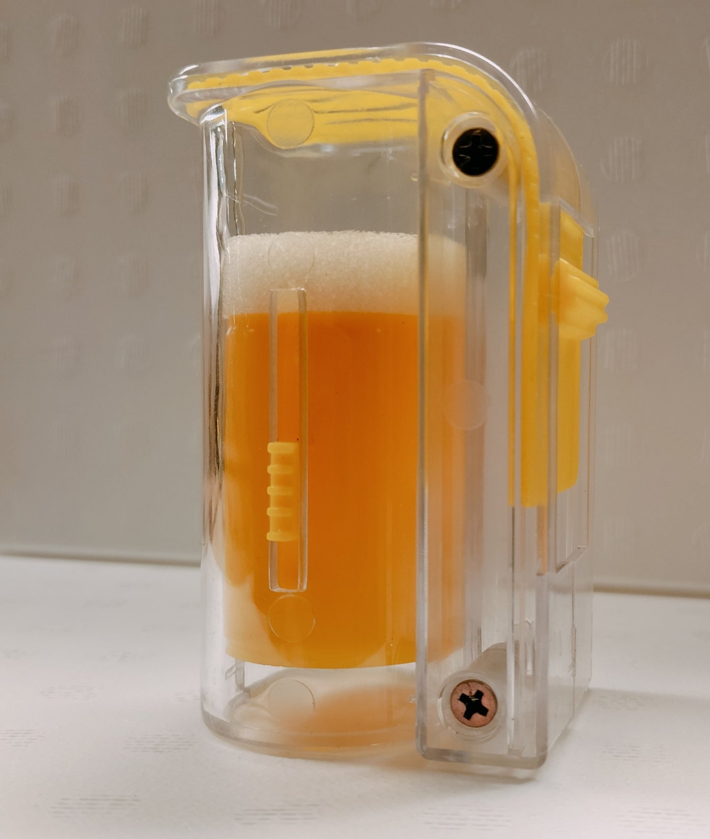 Merkbuisje One-Hand-Catcher;;Merkbuisje One-Hand-Catcher