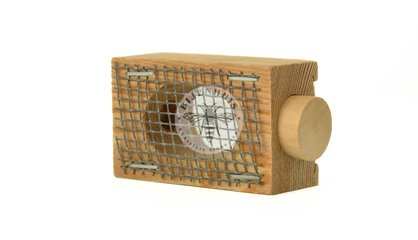 Zander Invoer/Uitloopkooitje;Zander Invoer/Uitloopkooitje;Zander Invoer/Uitloopkooitje;Zander Invoer/Uitloopkooitje