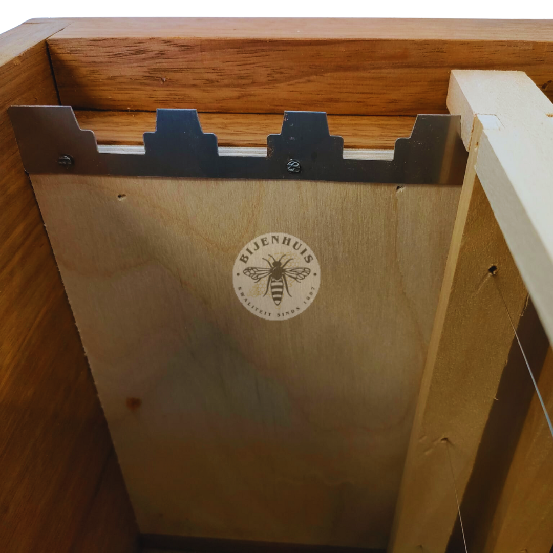 Hive met aftapvaten Spaarkast Compleet;Hive met aftapvaten Spaarkast Compleet;Hive met aftapvaten Spaarkast Compleet;Hive met aftapvaten Spaarkast Compleet;Hive met aftapvaten Spaarkast Compleet;Hive met aftapvaten Spaarkast Compleet;Hive met aftapvaten Spaarkast Compleet;Hive met aftapvaten Spaarkast Compleet;Hive met aftapvaten Spaarkast Compleet